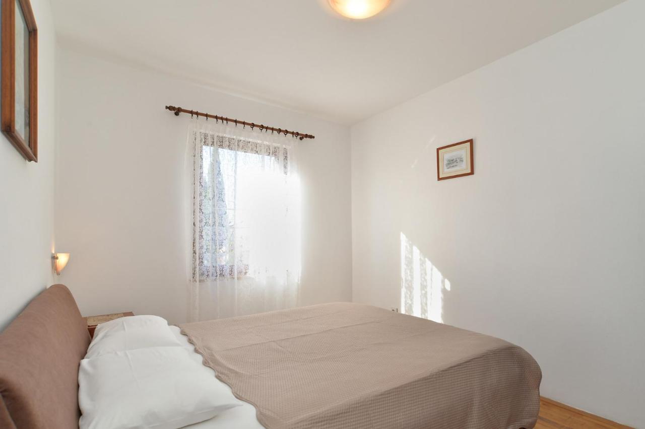 הוילה House Premantura 1096 מראה חיצוני תמונה