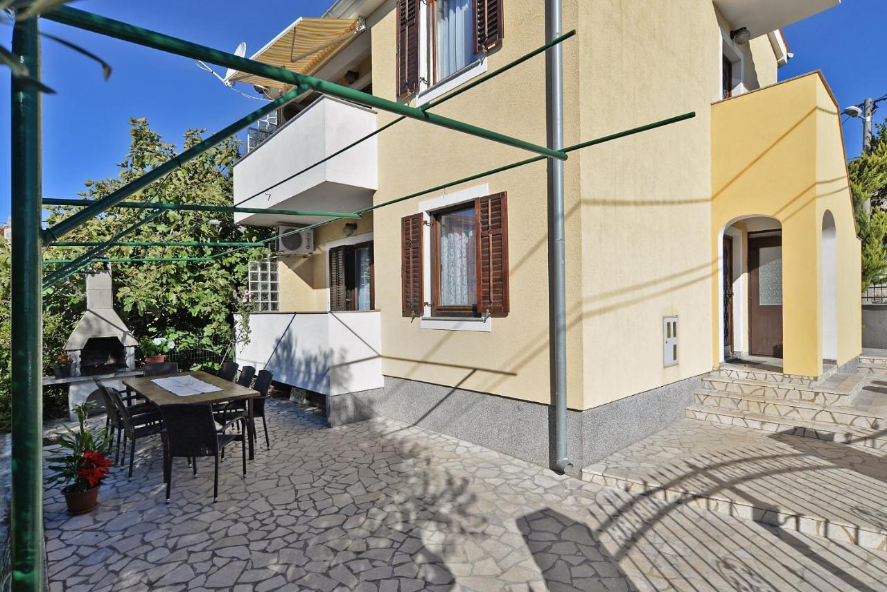 הוילה House Premantura 1096 מראה חיצוני תמונה